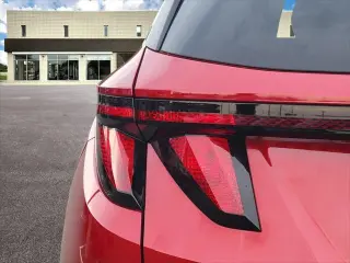 Hyundai TUCSON 2025 AWD SEL SUV 4 puertas