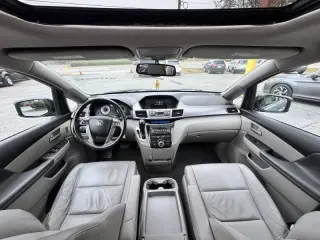 2013 Honda Odyssey Touring Elite