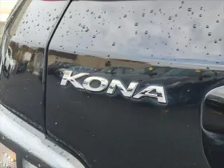 Hyundai KONA Eléctrico 2023 SEL 4 puertas Crossover
