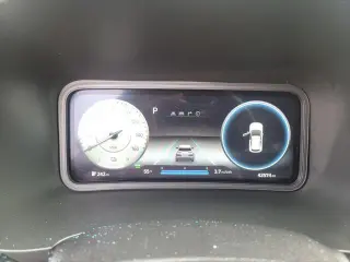 Hyundai KONA Eléctrico 2023 SEL 4 puertas Crossover