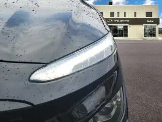 Hyundai KONA Eléctrico 2023 SEL 4 puertas Crossover