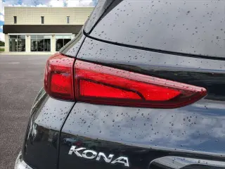 Hyundai KONA Eléctrico 2023 SEL 4 puertas Crossover