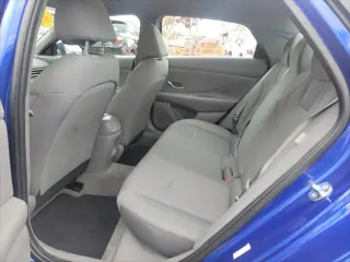 Hyundai ELANTRA 2025 SE Sedán de 4 puertas