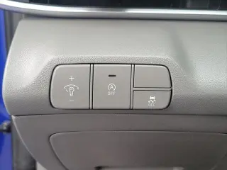 Hyundai ELANTRA 2025 SE Sedán de 4 puertas
