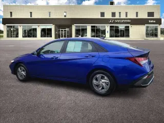 Hyundai ELANTRA 2025 SE Sedán de 4 puertas