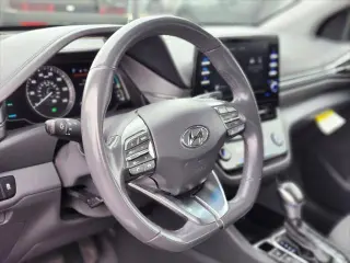 Hyundai IONIQ Híbrido Enchufable 2021 SE 4 puertas Hatchback