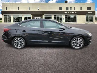 Hyundai ELANTRA 2019 Limited sedán de 4 puertas
