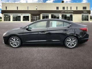 Hyundai ELANTRA 2019 Limited sedán de 4 puertas