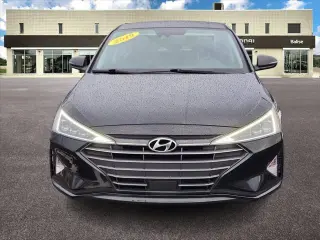 Hyundai ELANTRA 2019 Limited sedán de 4 puertas