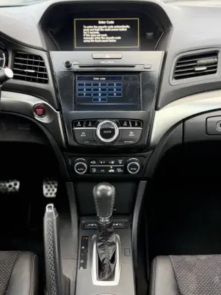 2016 Acura ILX w/Premium w/A-SPEC