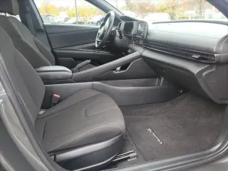 Hyundai ELANTRA 2025 SEL Sport 4 puertas Sedan