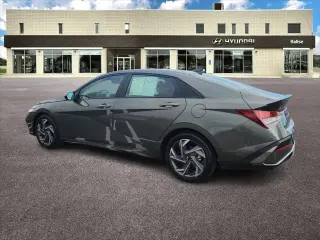 Hyundai ELANTRA 2025 SEL Sport 4 puertas Sedan