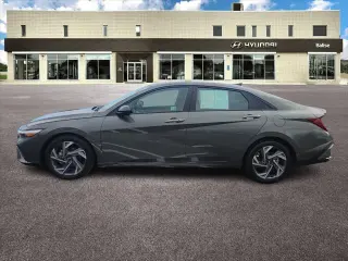 Hyundai ELANTRA 2025 SEL Sport 4 puertas Sedan