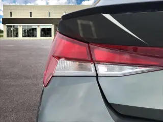 Hyundai ELANTRA 2025 SEL Sport 4 puertas Sedan