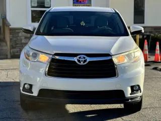 2014 Toyota Highlander LE Plus