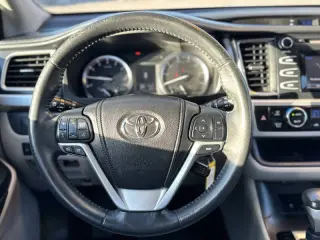 2014 Toyota Highlander LE Plus