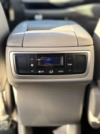 2014 Toyota Highlander LE Plus
