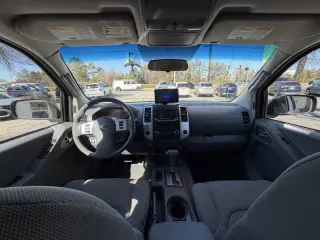 2015 Nissan Frontier SV