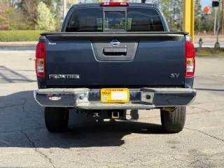 2016 Nissan Frontier SV