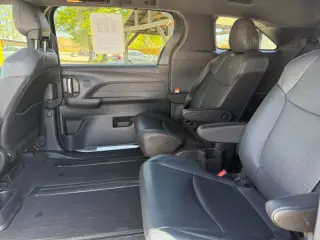 2021 Toyota Sienna XSE 7-Passenger