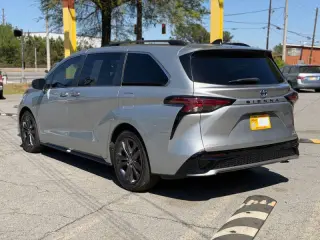 2021 Toyota Sienna XSE 7-Passenger
