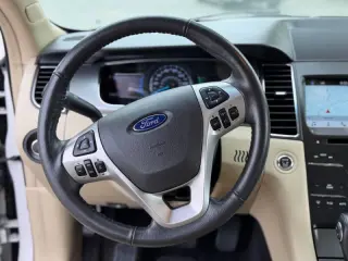 2017 Ford Taurus SEL