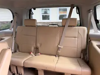 2013 Nissan Armada Platinum