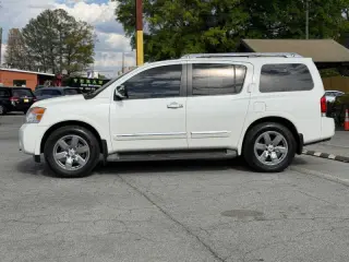2013 Nissan Armada Platinum