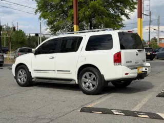 2013 Nissan Armada Platinum