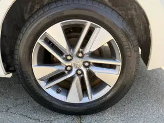2014 Toyota Corolla LE Eco