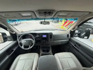 2014 Nissan NV 3500 HD SL