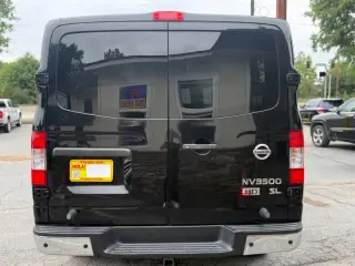 2014 Nissan NV 3500 HD SL