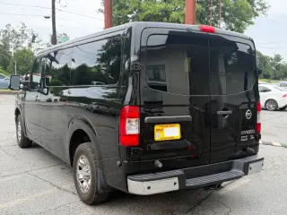 2014 Nissan NV 3500 HD SL
