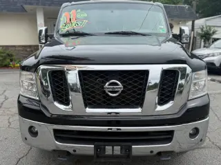 2014 Nissan NV 3500 HD SL