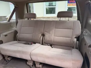 2002 Toyota Sequoia SR5