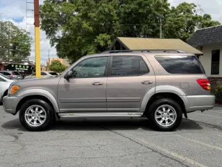 2002 Toyota Sequoia SR5