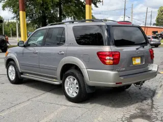2002 Toyota Sequoia SR5