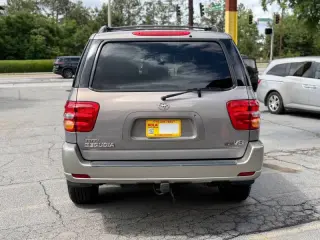 2002 Toyota Sequoia SR5