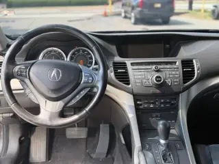 2010 Acura TSX w/Tech
