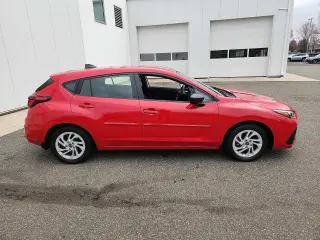 Subaru Impreza 2024 AWD Base 4dr Wagon