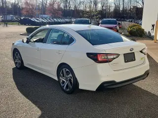 Subaru Legacy 2021 AWD Limited 4dr Sedan