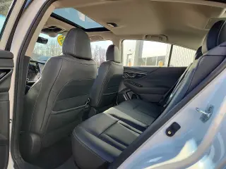 Subaru Legacy 2021 AWD Limited 4dr Sedan