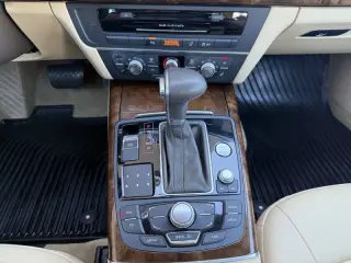 2012 Audi A7 3.0T quattro Premium Plus