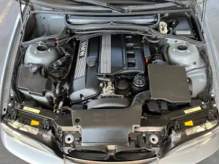 2006 BMW 3 Series 325Ci