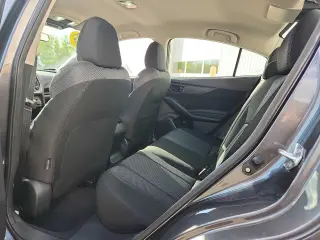 Subaru Impreza 2021 AWD Base 4dr Sedan 5M