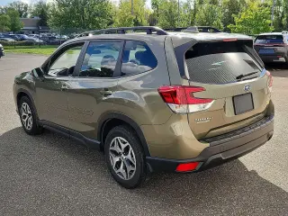 Subaru Forester 2023 AWD Premium 4dr Crossover
