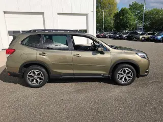 Subaru Forester 2023 AWD Premium 4dr Crossover