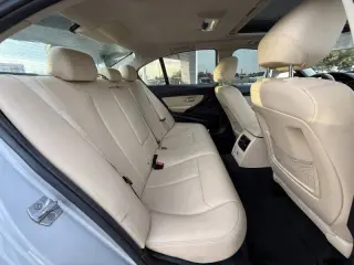 2017 BMW 3 Series 320i