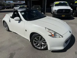 2010 Nissan 370Z Roadster Touring