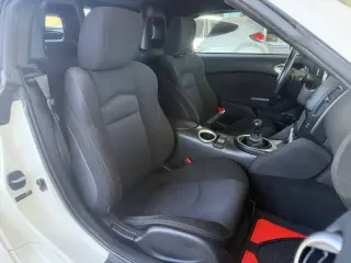 2010 Nissan 370Z Roadster Touring